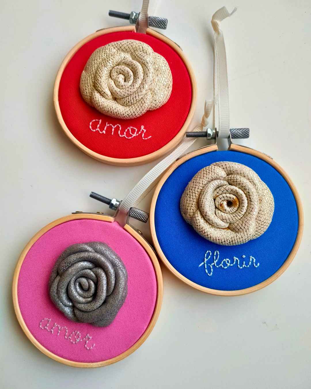 Bastidores flôr de couro