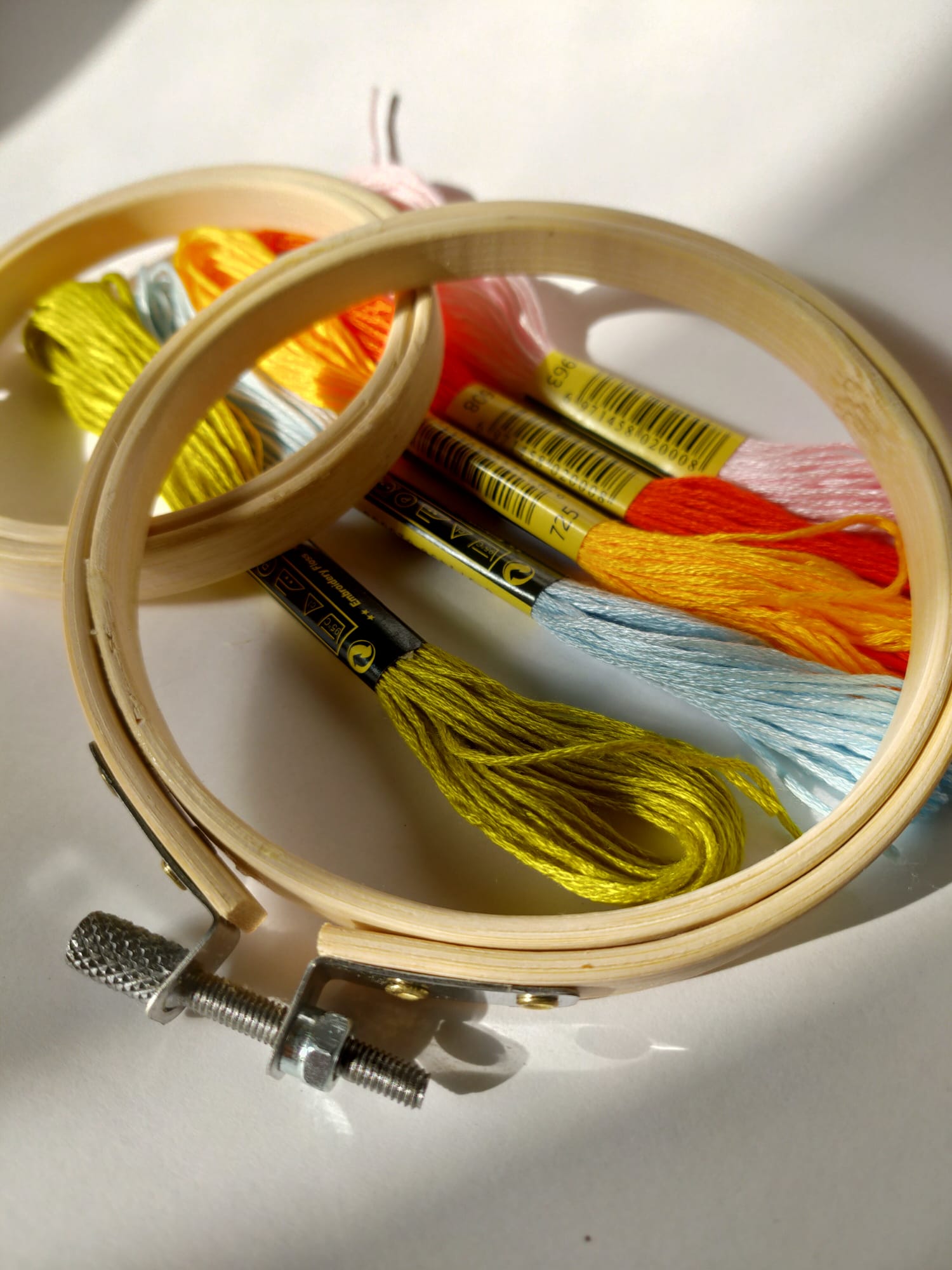 Material de artesanato e acessórios