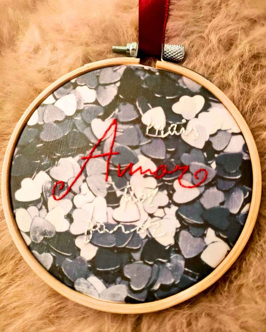 Bastidor Fotobordado mais Amor por favor