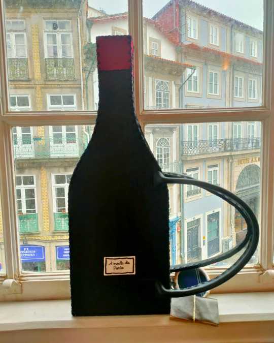 À moda do Porto - Mala Garrafa Vinho do Porto