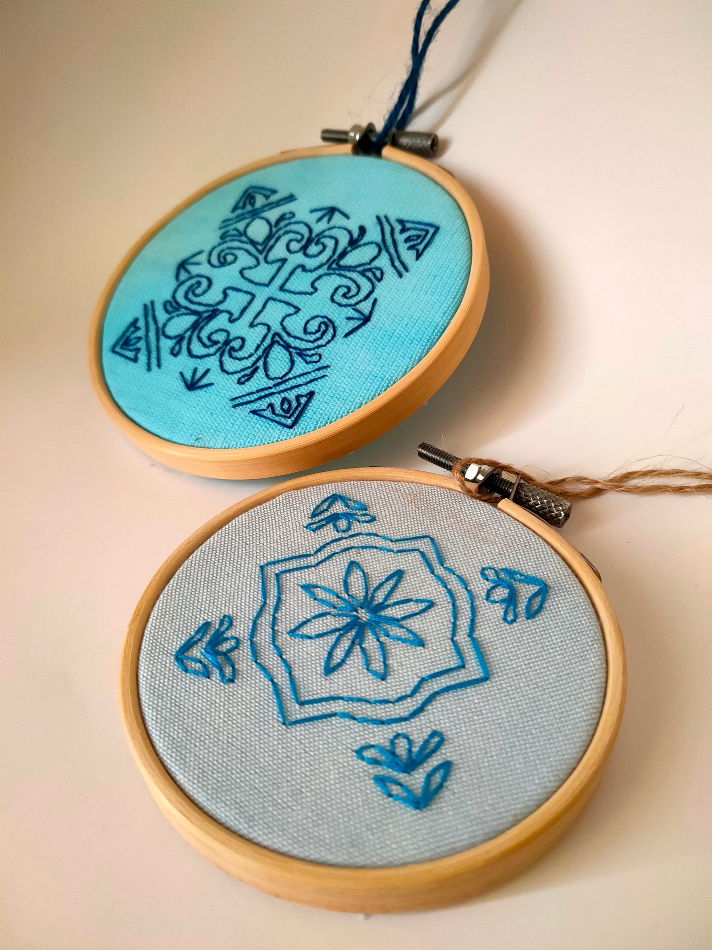 Bastidor Bordado "Azulejo Português"