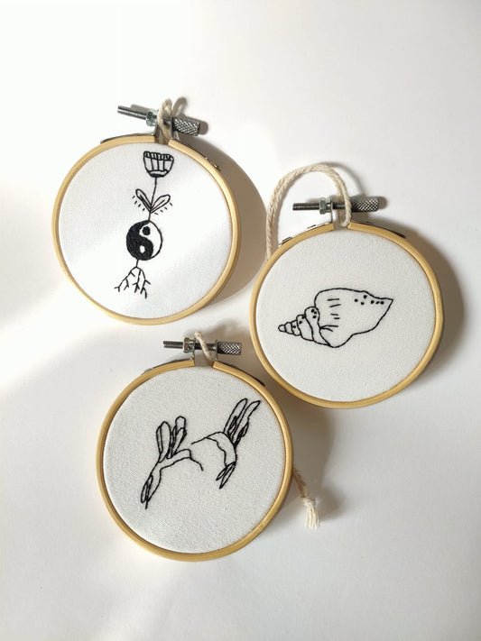 Bastidores bordados - desenhos Sónia Ribeiro