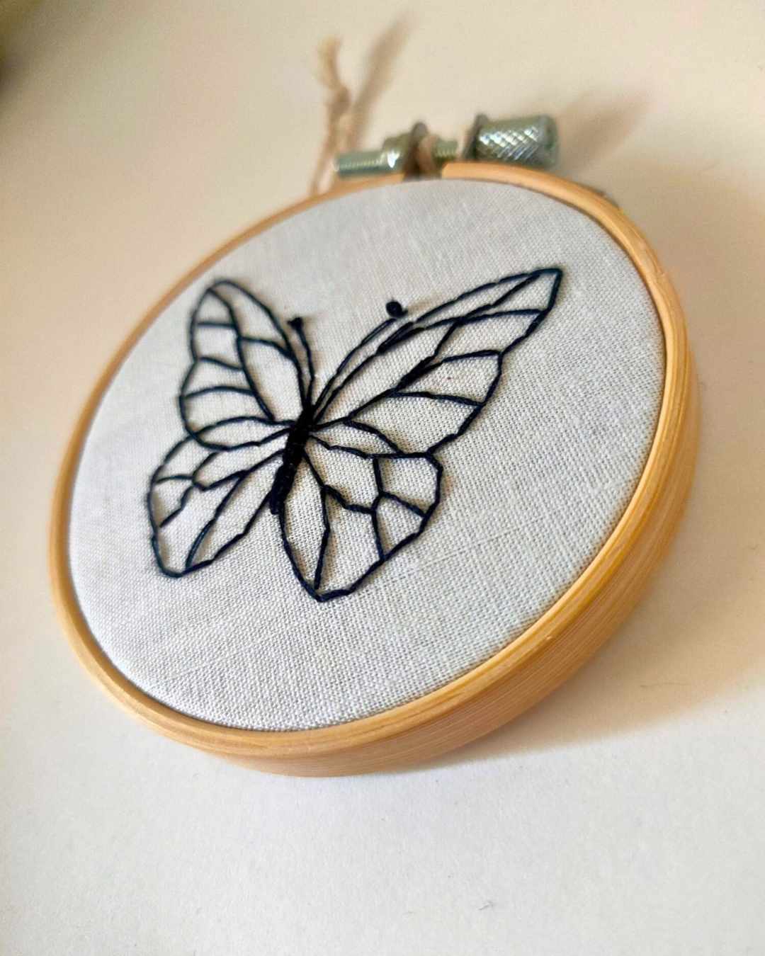 Bastidores bordados - desenhos Sónia Ribeiro