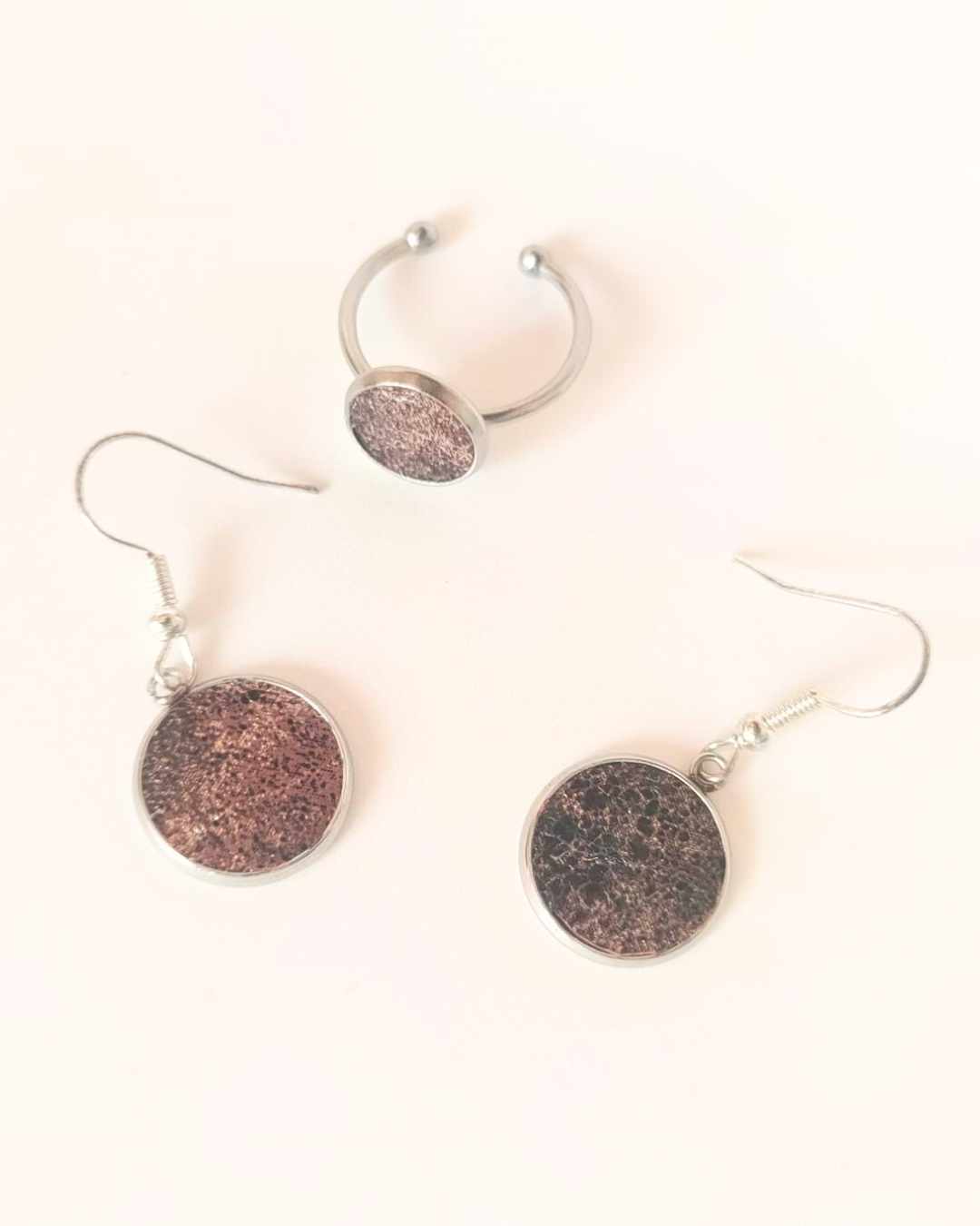 Conjunto Anel e Brincos de Couro