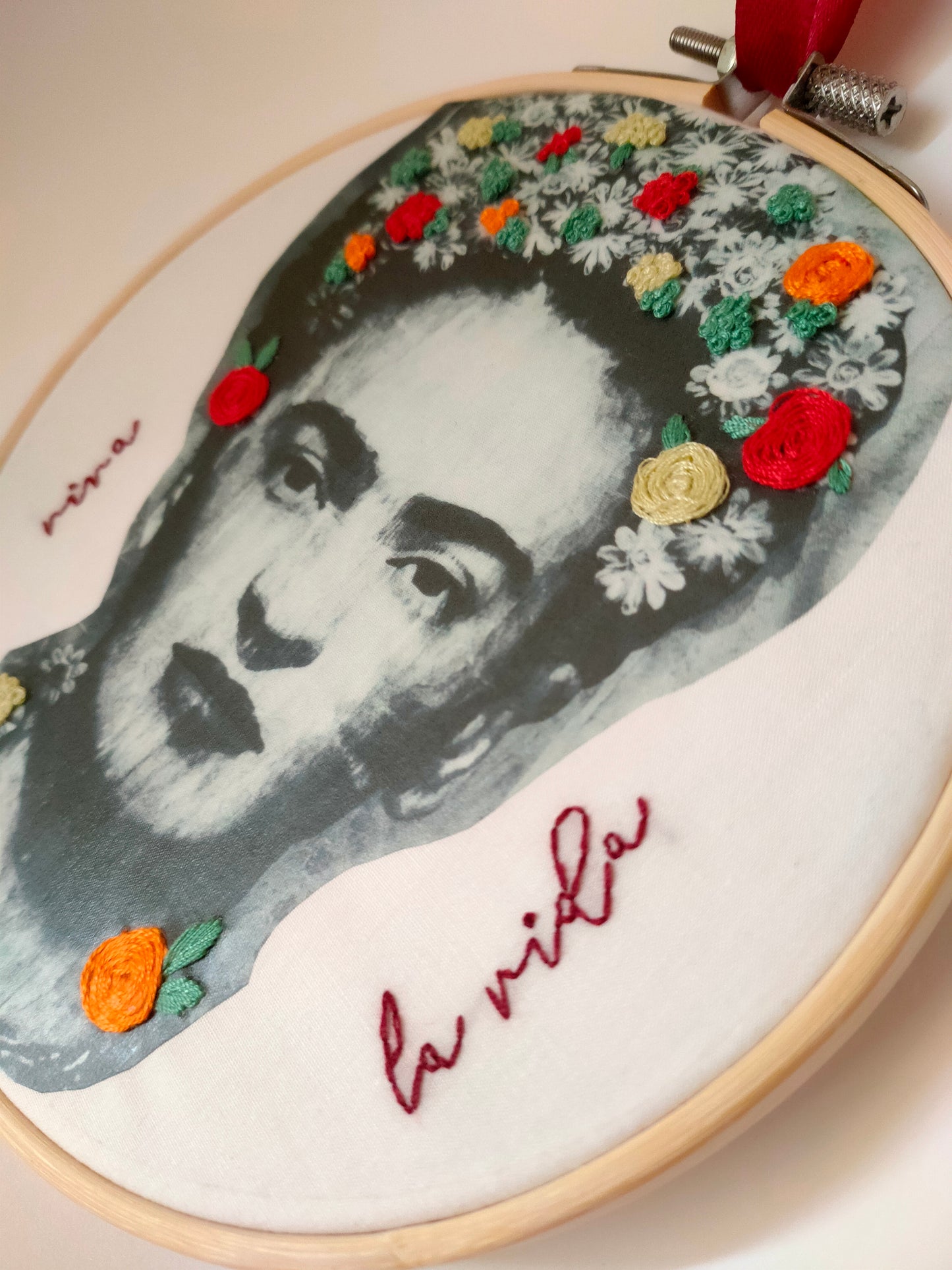 Fotobordado Frida Kahlo – "Viva la Vida", 15cm